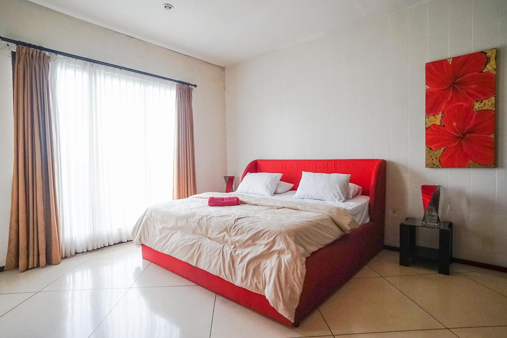 Queen Rose Villa & Spa Jimbaran Exterior foto